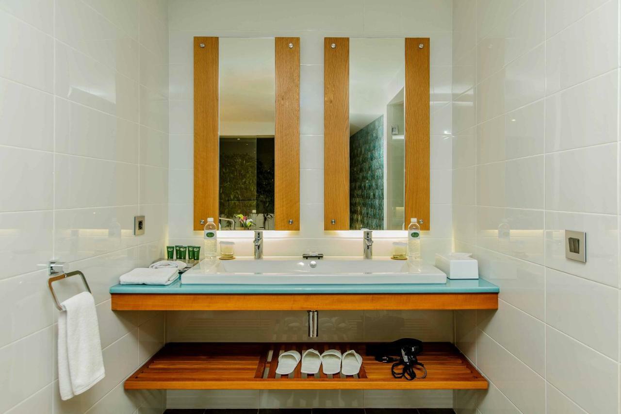 Phocea Golf View Villa By Premier Hospitality Asia Pecatu Εξωτερικό φωτογραφία